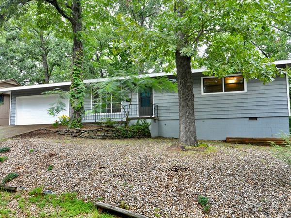 34 Tamworth Circle, Bella Vista, AR 72715