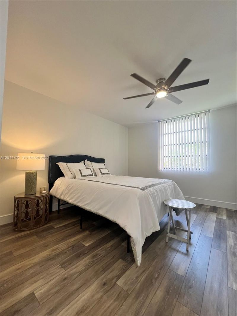1705 Whitehall Dr, Unit 403, Davie, FL 33324 Photo
