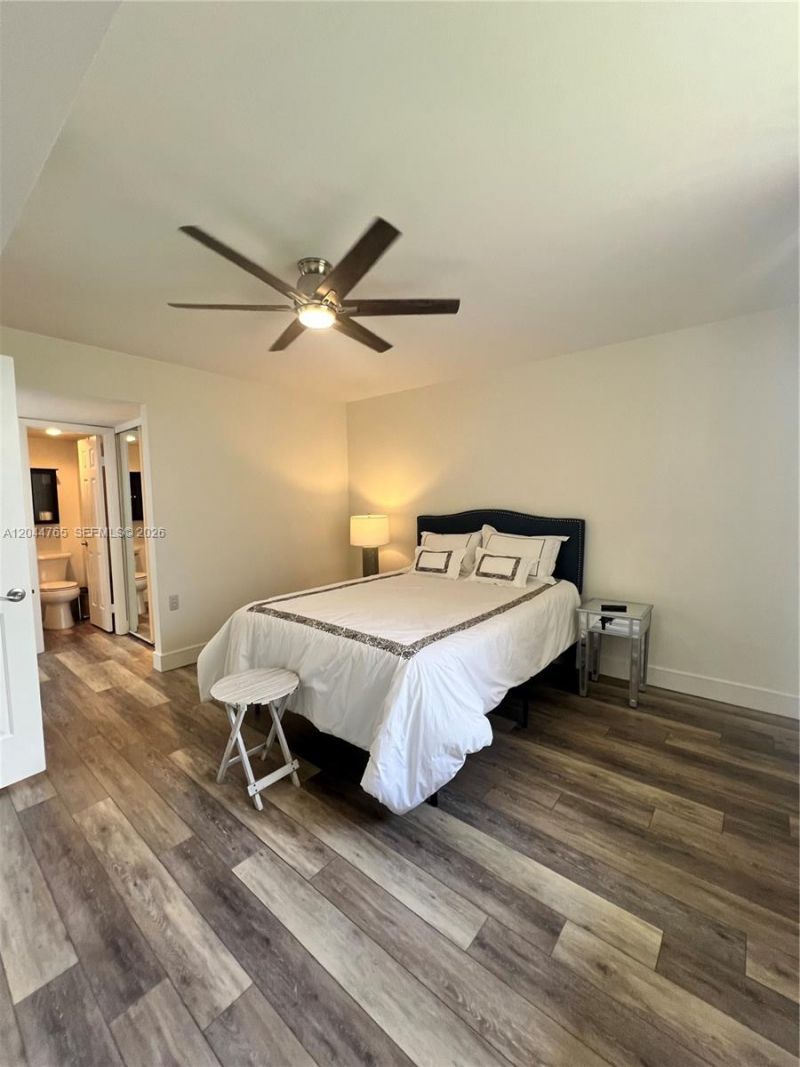 1705 Whitehall Dr, Unit 403, Davie, FL 33324 Photo