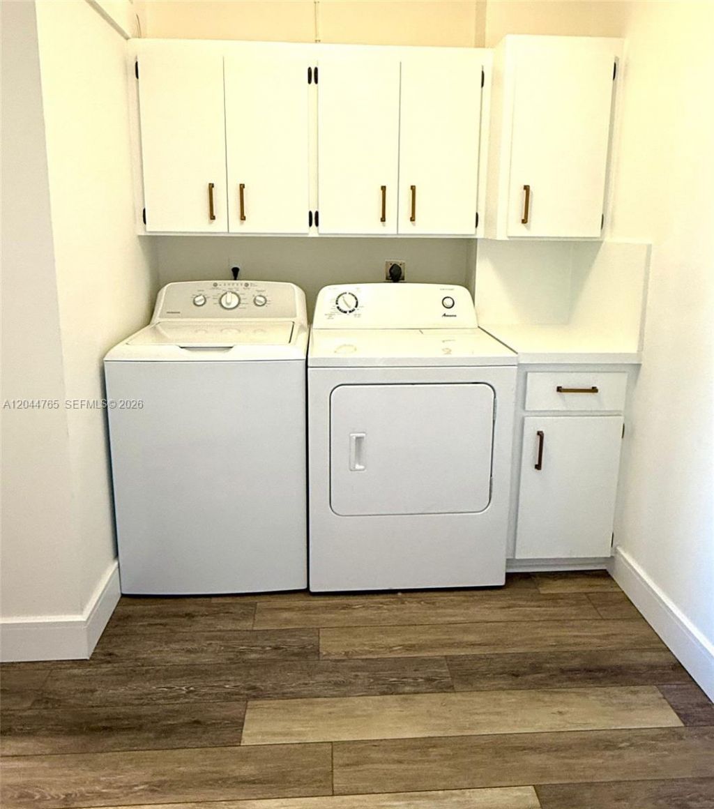 1705 Whitehall Dr, Unit 403, Davie, FL 33324 Photo