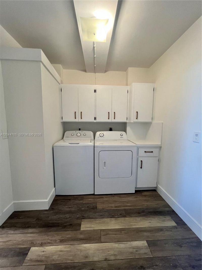 1705 Whitehall Dr, Unit 403, Davie, FL 33324 Photo