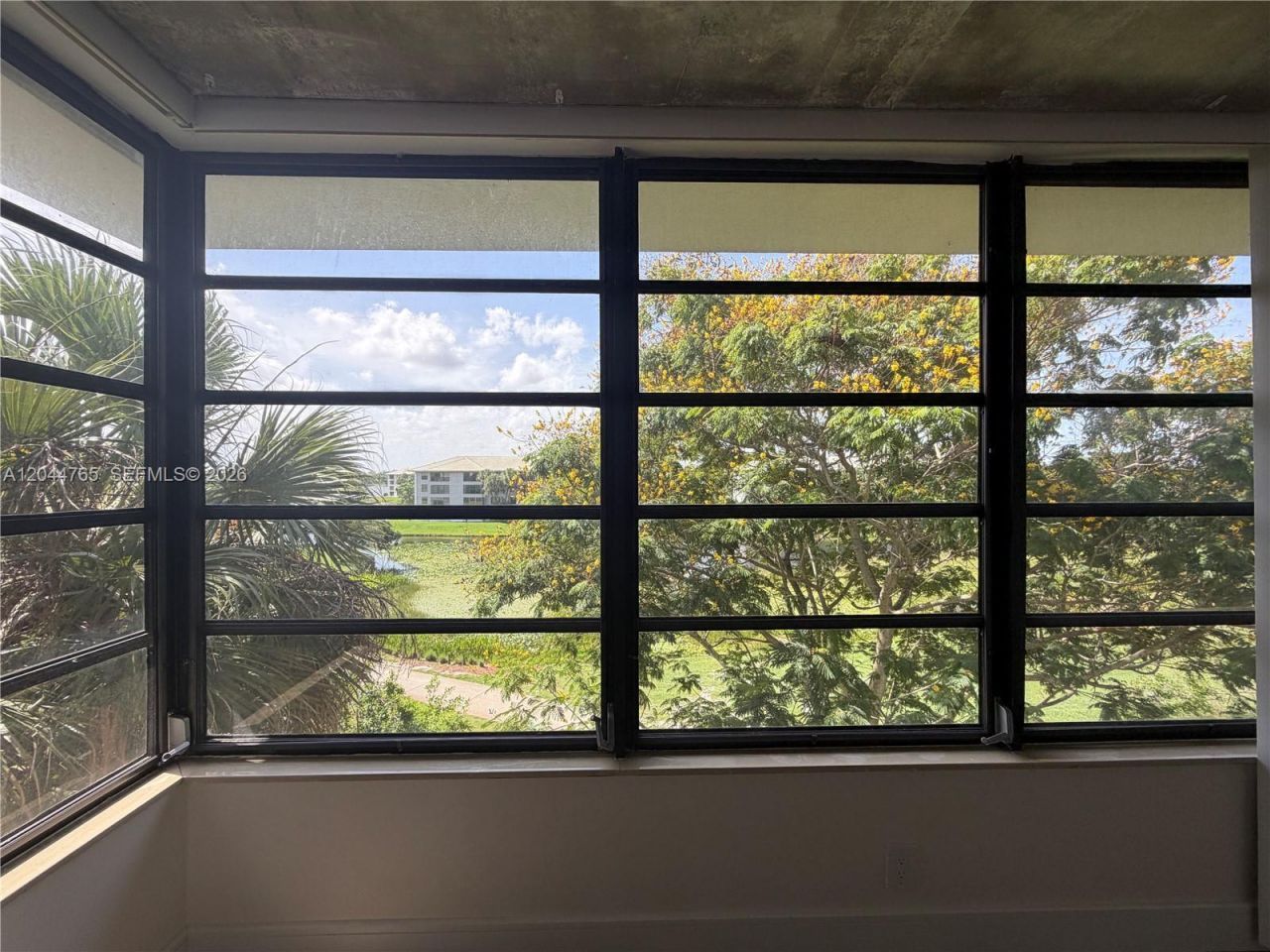 1705 Whitehall Dr, Unit 403, Davie, FL 33324 Photo