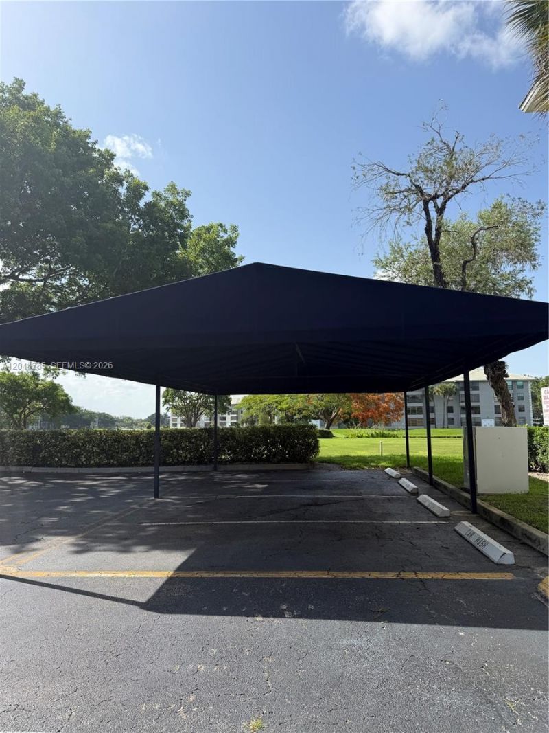 1705 Whitehall Dr, Unit 403, Davie, FL 33324 Photo