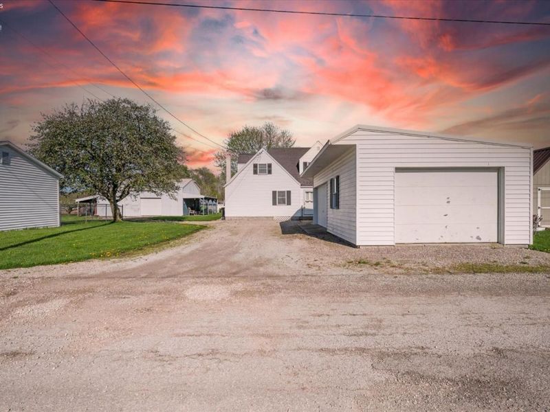 91 S Nancy Drive, Port Clinton, OH 43452 Photo 37