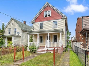 445 18th Street, Niagara Falls, NY 14303