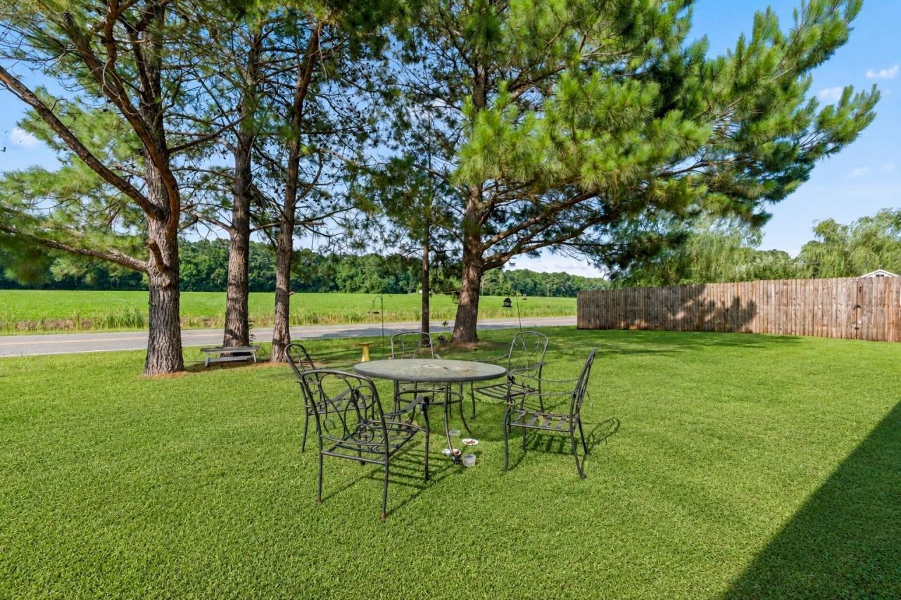 388 Blue Rock Dr. Photo 32