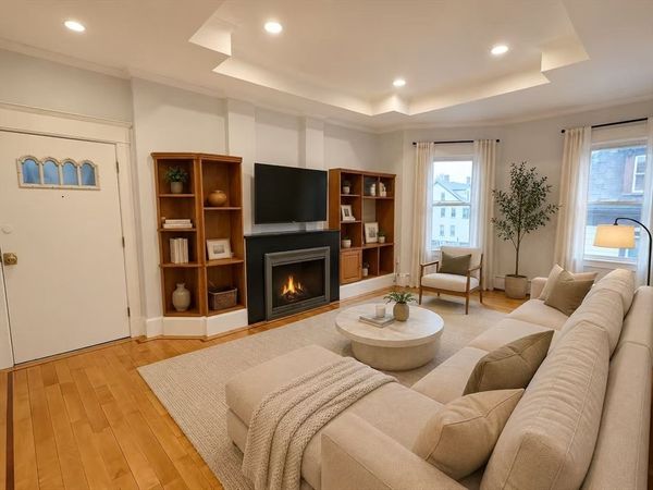 363 Adams, Unit 4, Boston, MA 02122