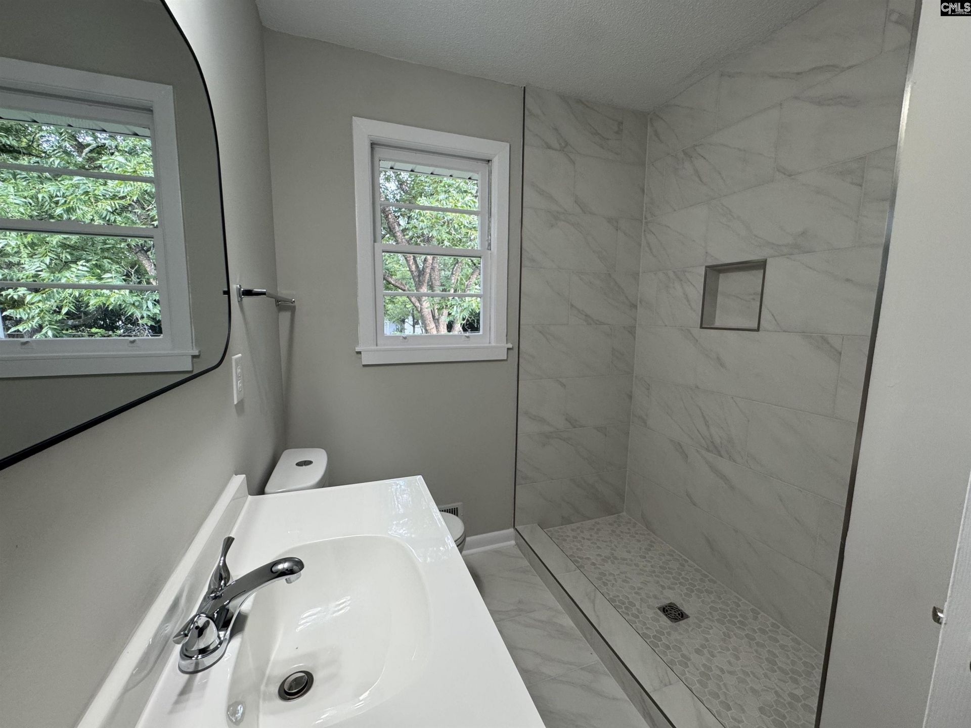 2122 Morninglo Lane  Photo 10