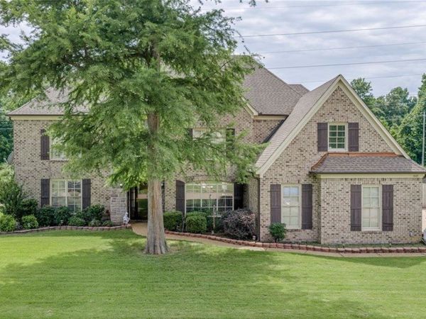 1045 WOODLDAND GLADE CV N, Unincorporated, TN 38018