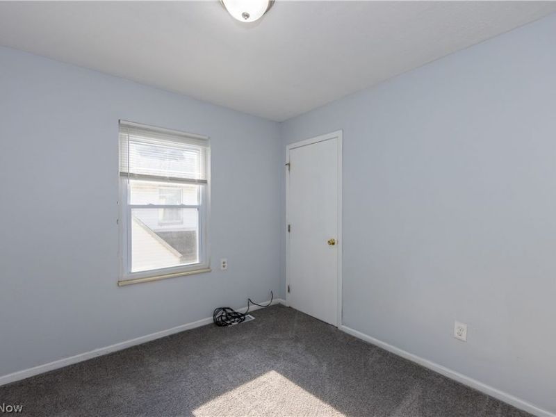 9323 Pratt Avenue, Cleveland, OH 44105 Photo 20