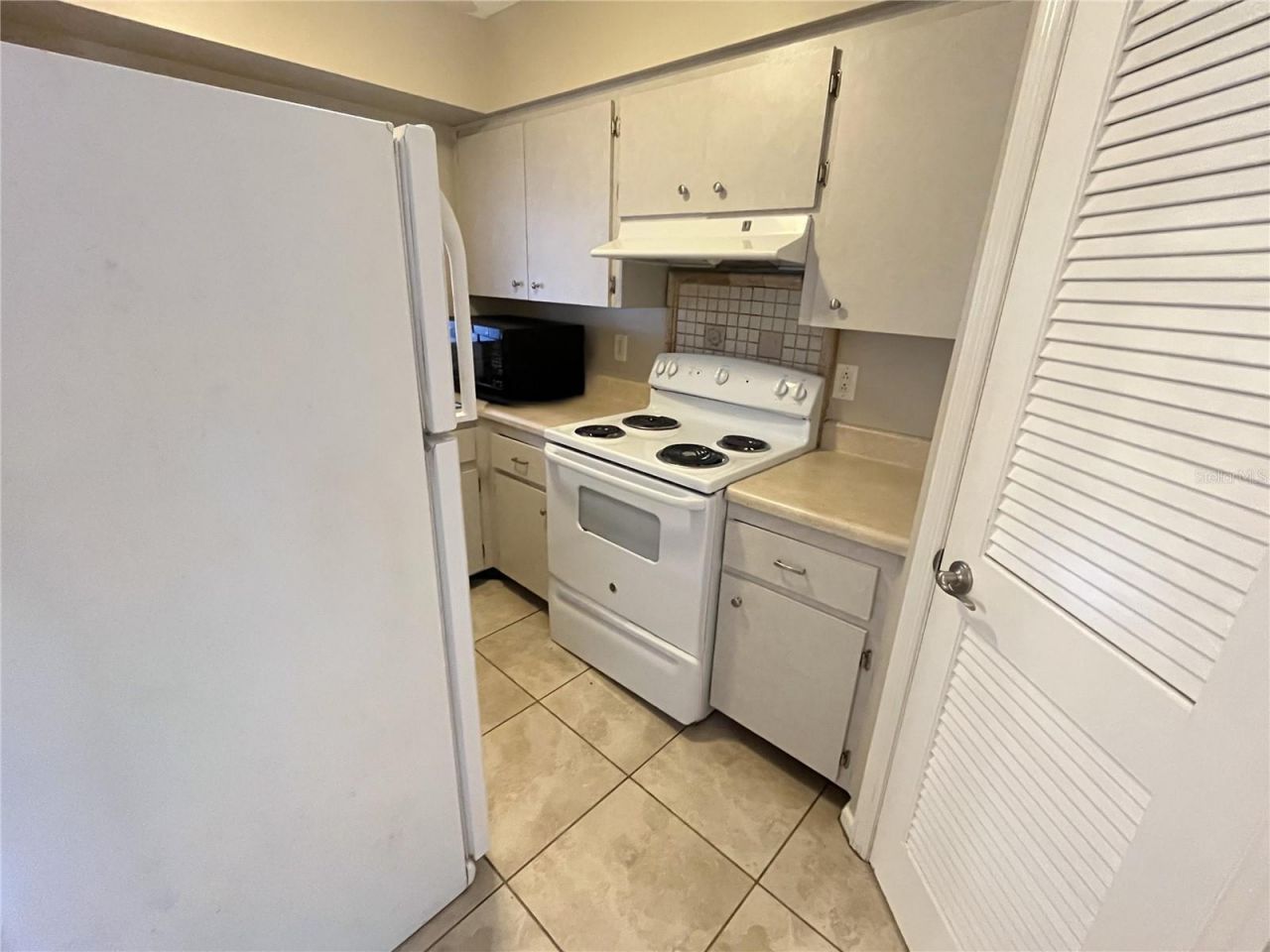 4507 9th Street W, Unit J6, Bradenton, FL 34207 Photo