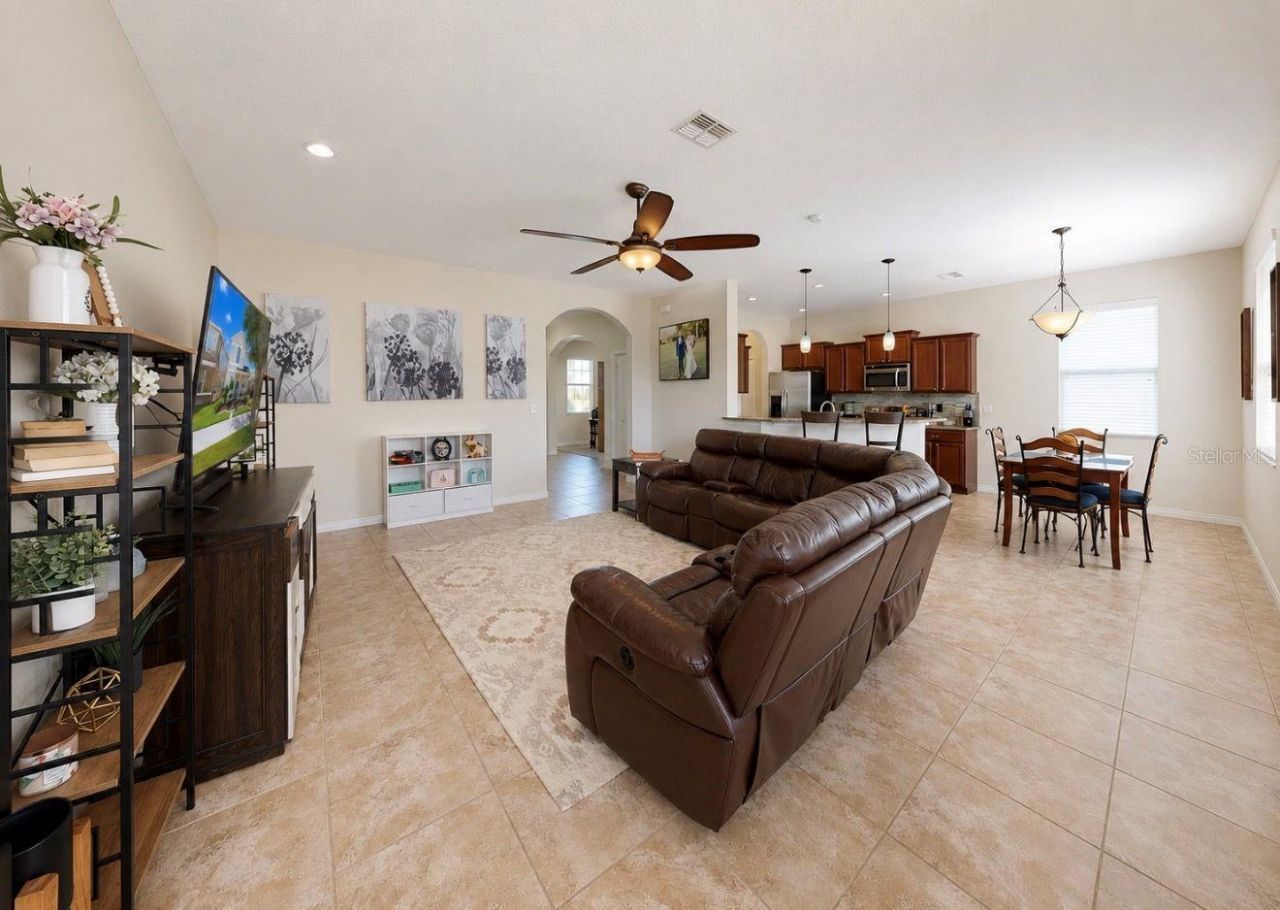 12020 Streambed Drive , Riverview, FL 33579 Photo