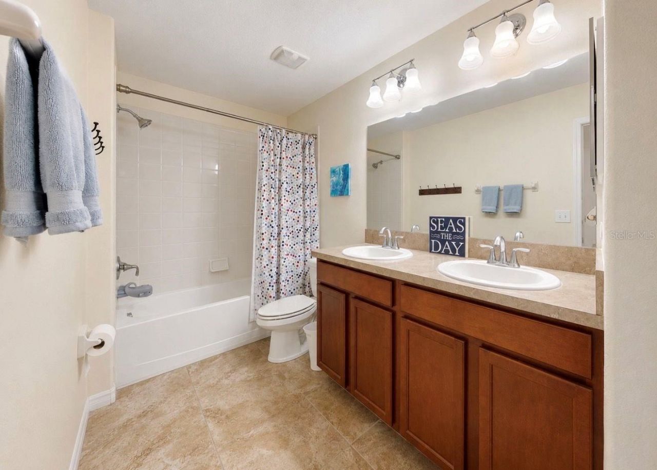 12020 Streambed Drive , Riverview, FL 33579 Photo