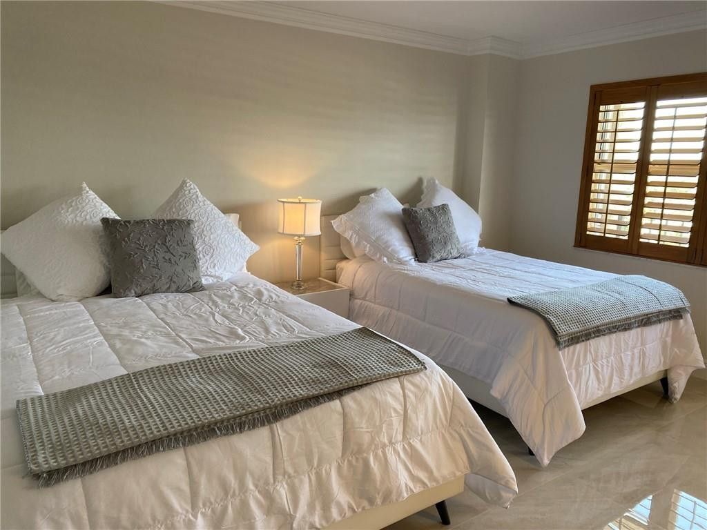 4900 N Ocean Boulevard, Unit 912, Lauderdale by the Sea, FL 33308 Photo