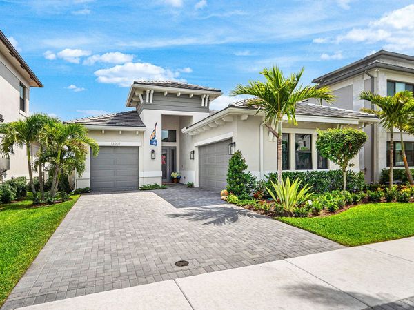 13207 Feathering Way, Palm Beach Gardens, FL 33412