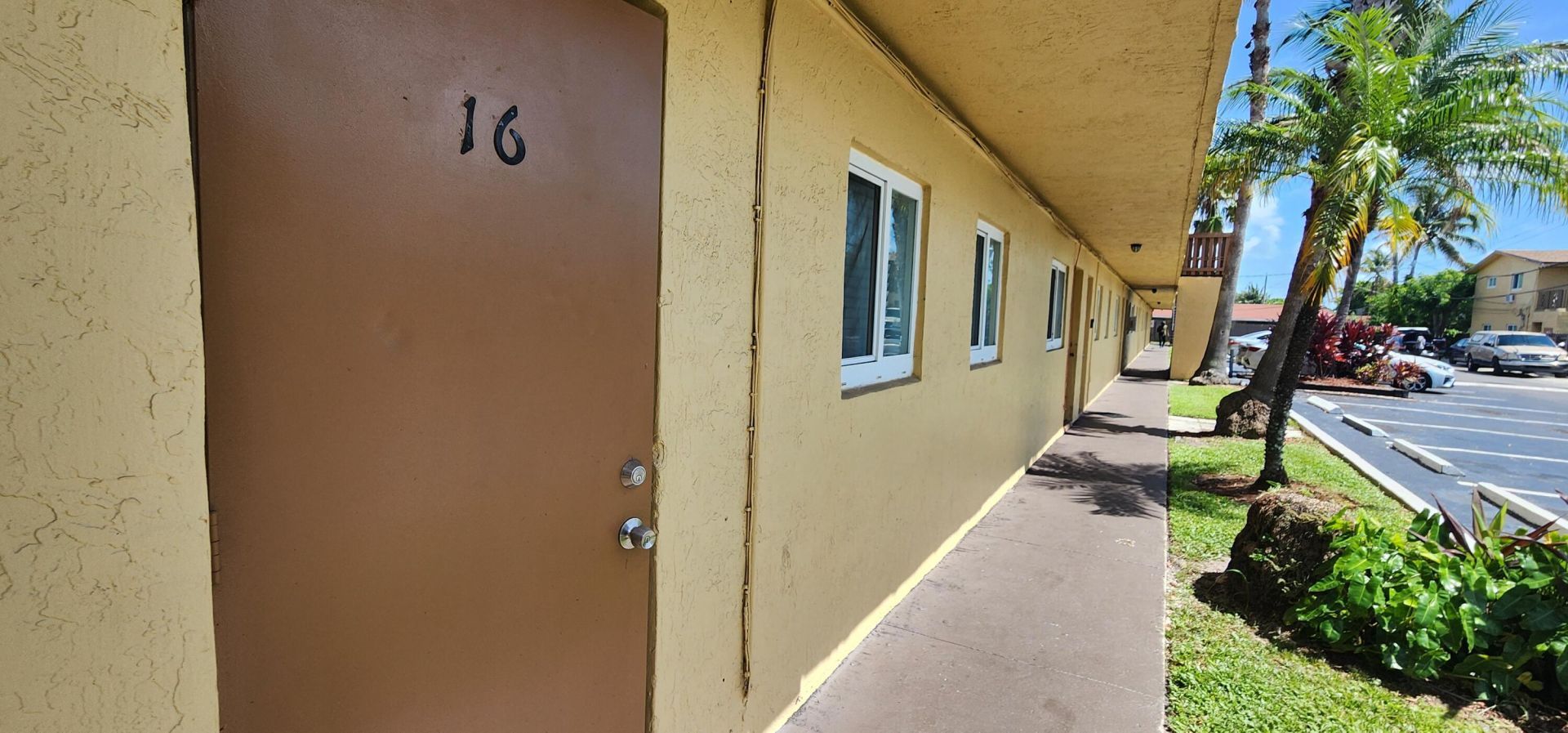 620 NW 7th Avenue, Unit 16, Pompano Beach, FL 33060 Photo