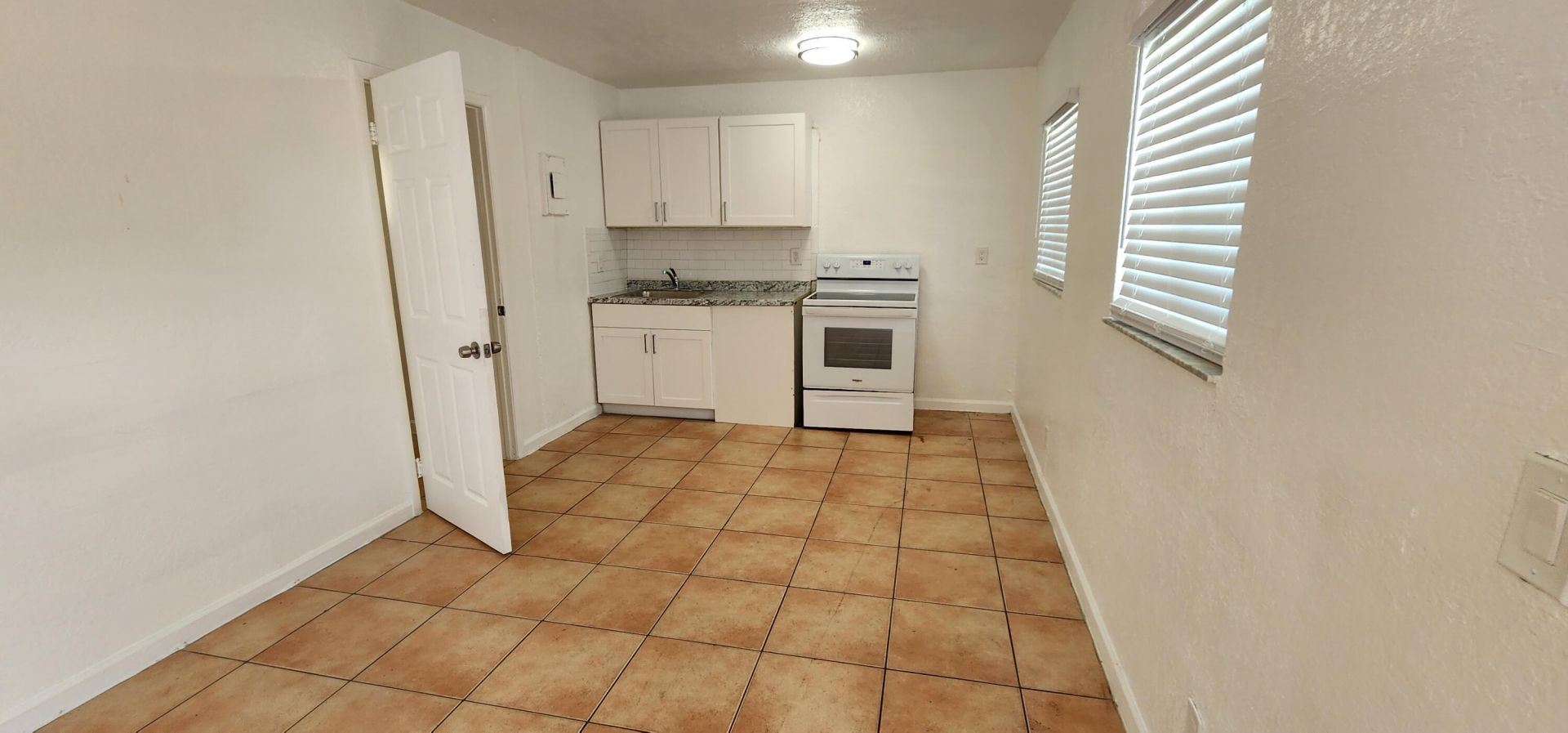 620 NW 7th Avenue, Unit 16, Pompano Beach, FL 33060 Photo
