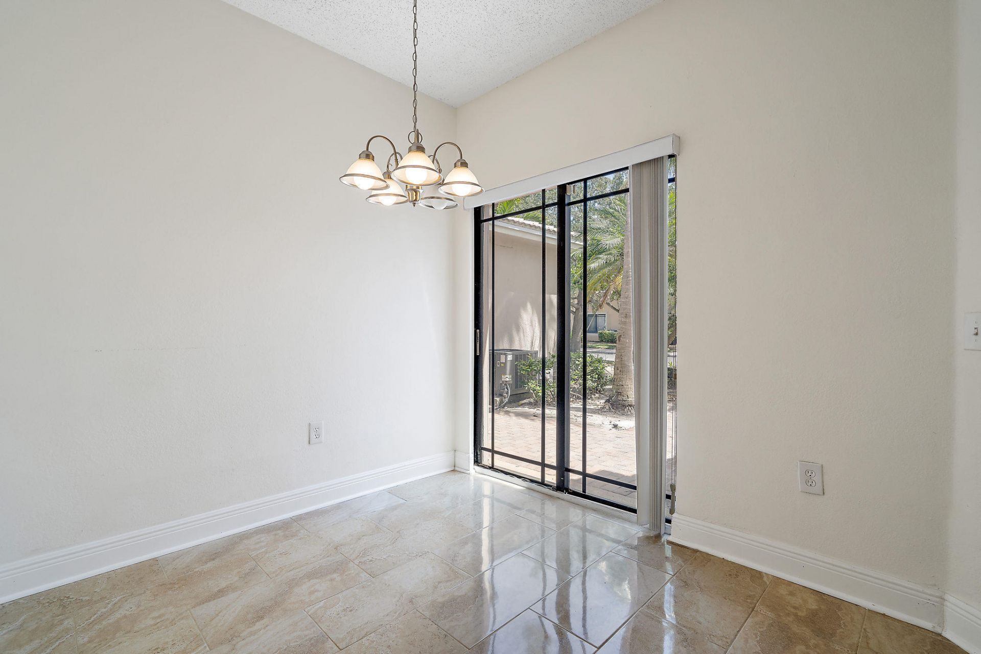 2803 Sarento Place, Unit 110, Palm Beach Gardens, FL 33410 Photo