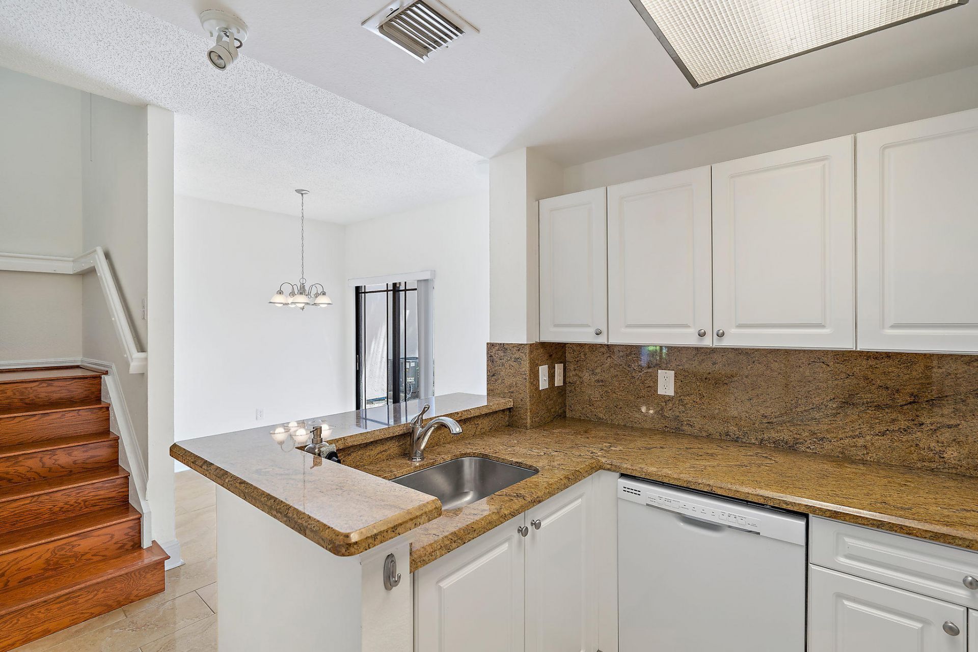 2803 Sarento Place, Unit 110, Palm Beach Gardens, FL 33410 Photo