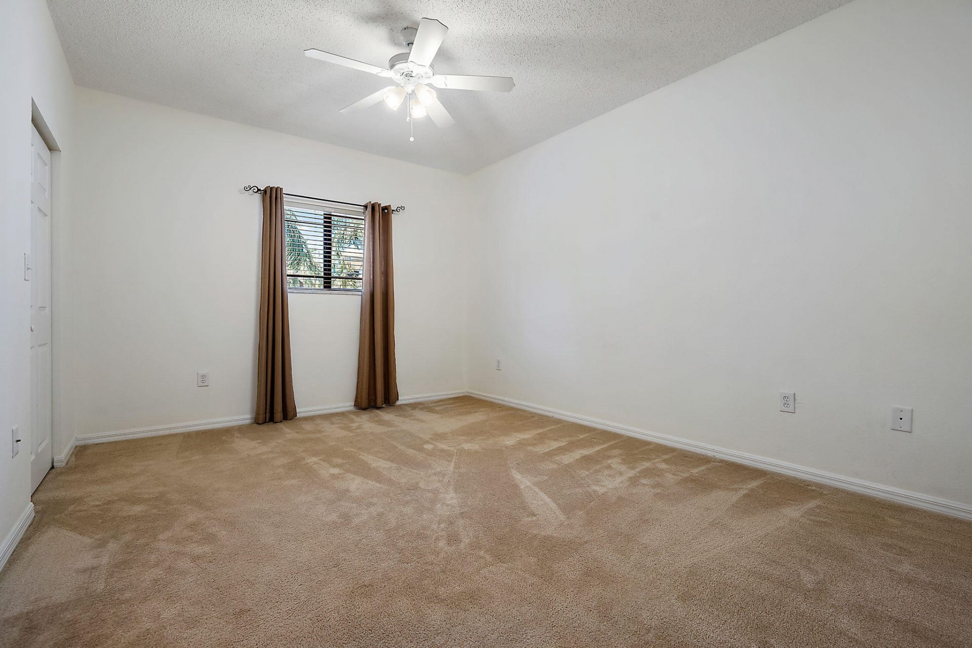2803 Sarento Place, Unit 110, Palm Beach Gardens, FL 33410 Photo