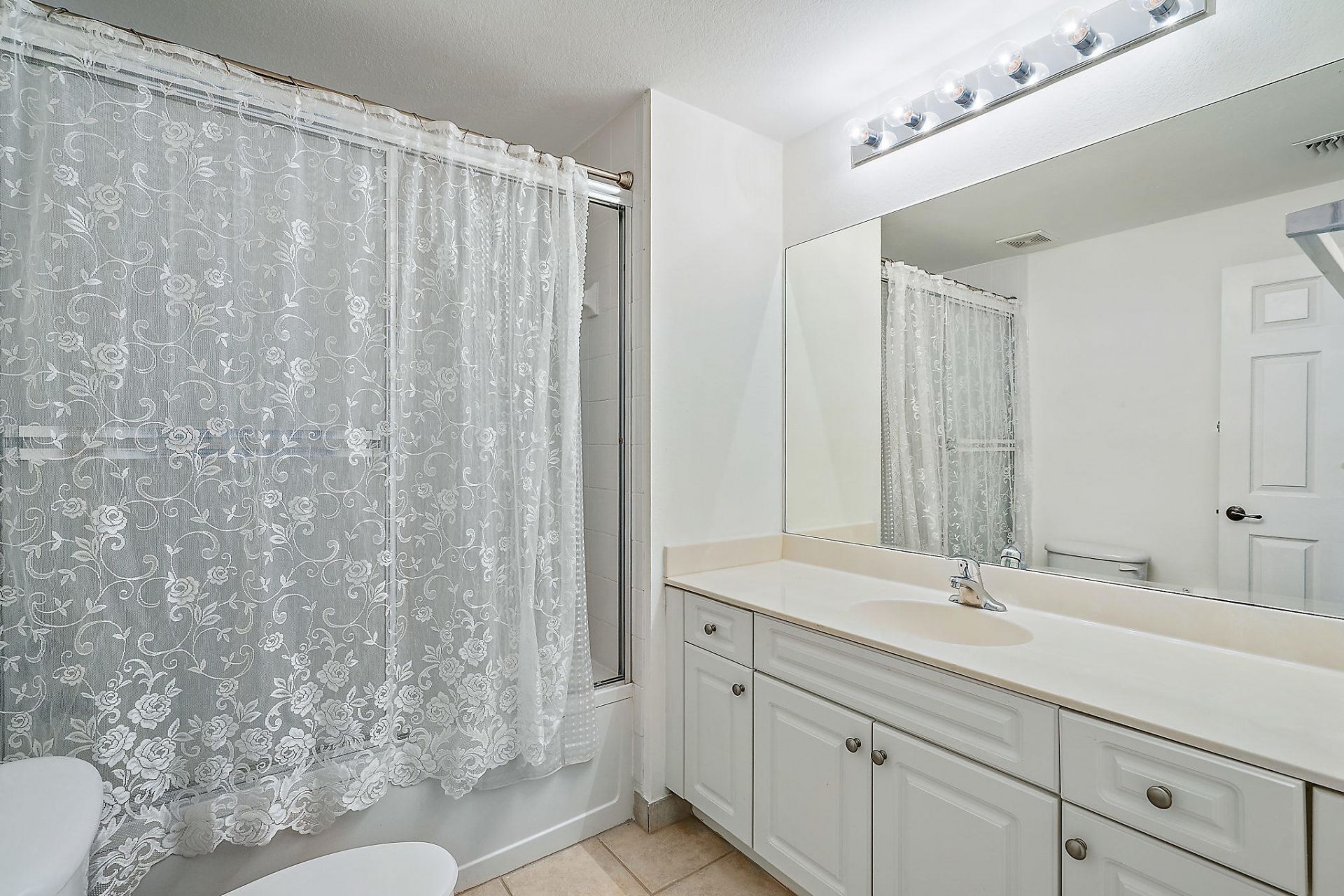 2803 Sarento Place, Unit 110, Palm Beach Gardens, FL 33410 Photo