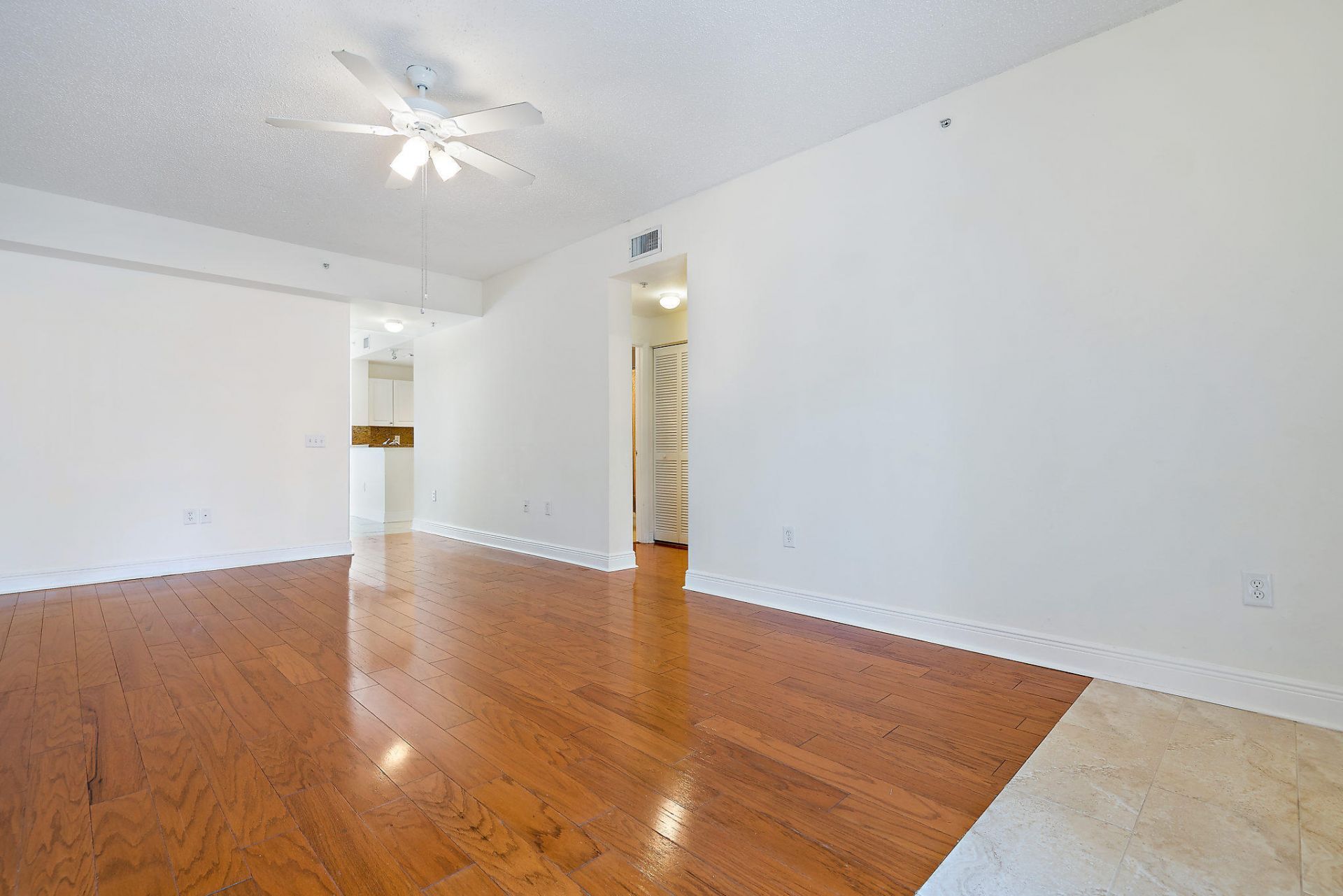 2803 Sarento Place, Unit 110, Palm Beach Gardens, FL 33410 Photo