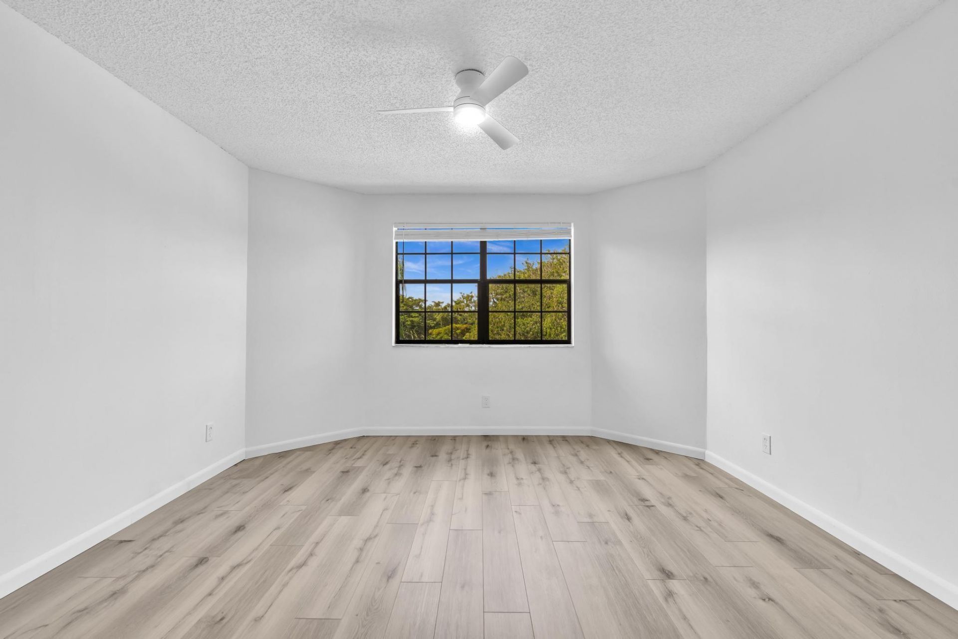 11225 W Atlantic Boulevard, Unit 306, Coral Springs, FL 33071 Photo