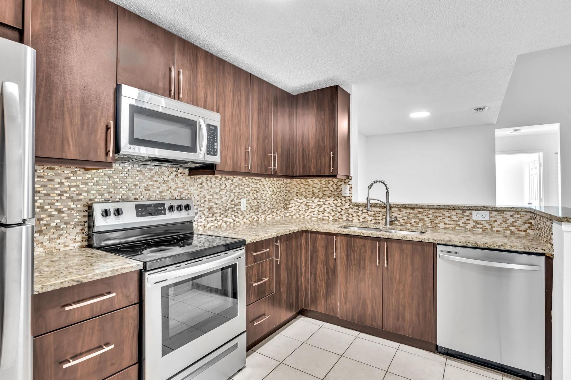 11225 W Atlantic Boulevard, Unit 306, Coral Springs, FL 33071 Photo