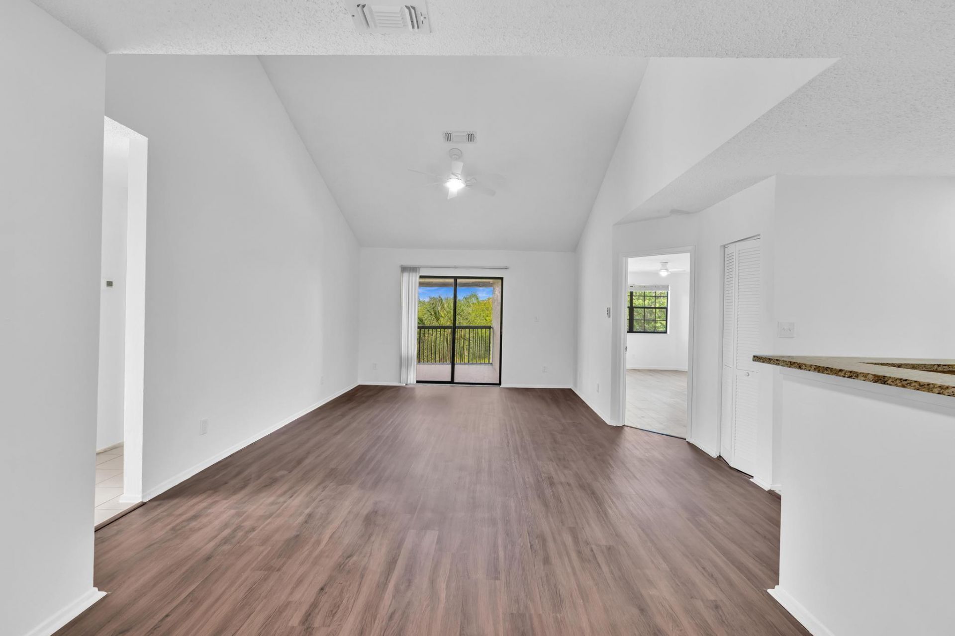 11225 W Atlantic Boulevard, Unit 306, Coral Springs, FL 33071 Photo