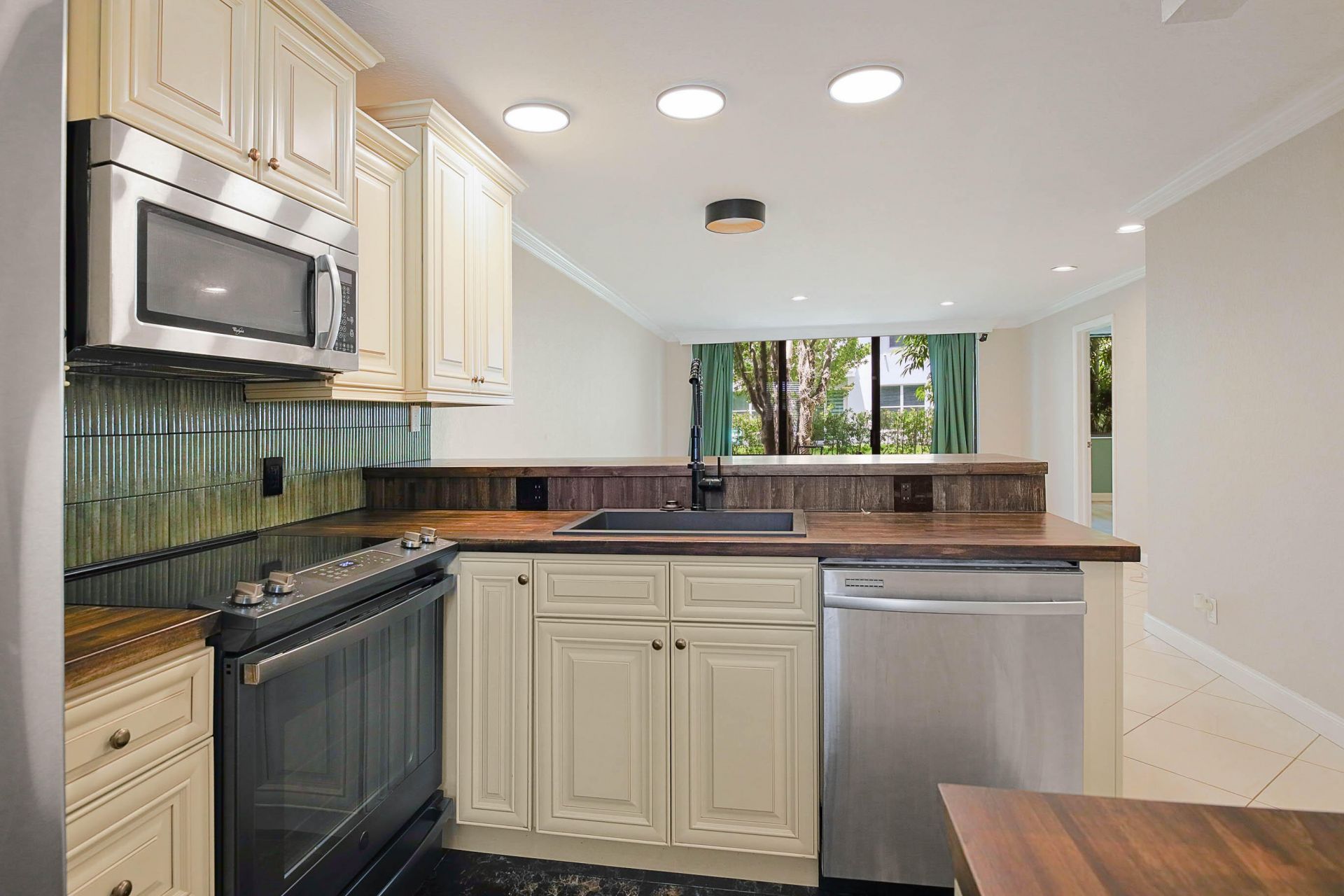 4381 Trevi Court, Unit 107, Lake Worth, FL 33467 Photo