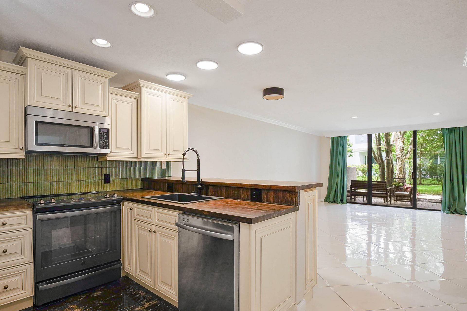 4381 Trevi Court, Unit 107, Lake Worth, FL 33467 Photo