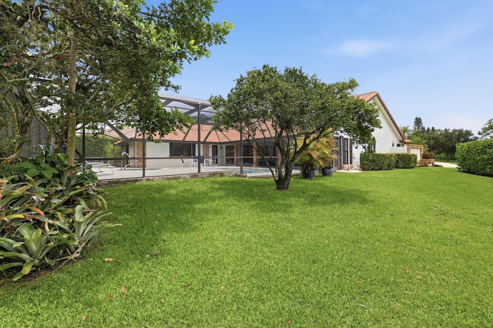 15395 Meadow Wood Drive, Wellington, FL 33414 Photo