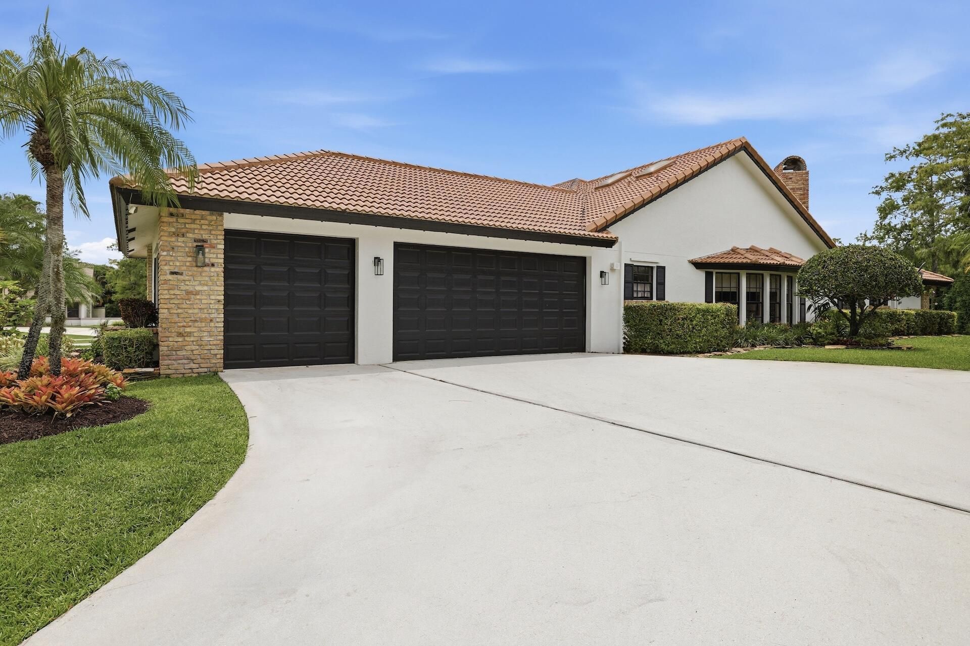 15395 Meadow Wood Drive, Wellington, FL 33414 Photo