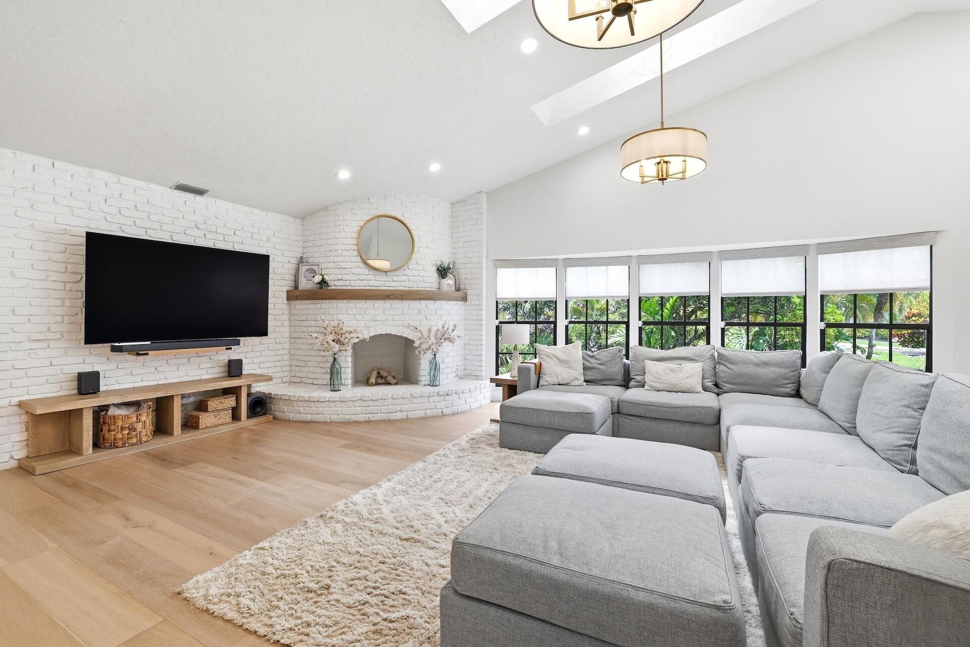 15395 Meadow Wood Drive, Wellington, FL 33414 Photo