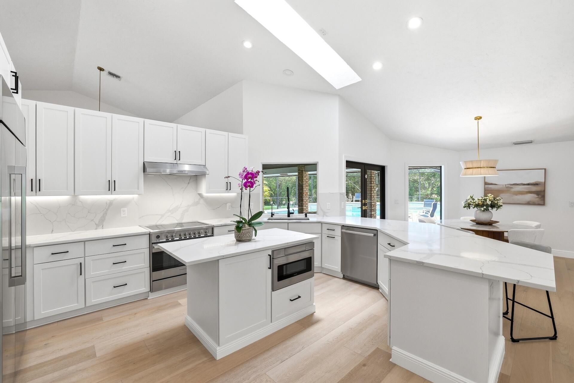 15395 Meadow Wood Drive, Wellington, FL 33414 Photo