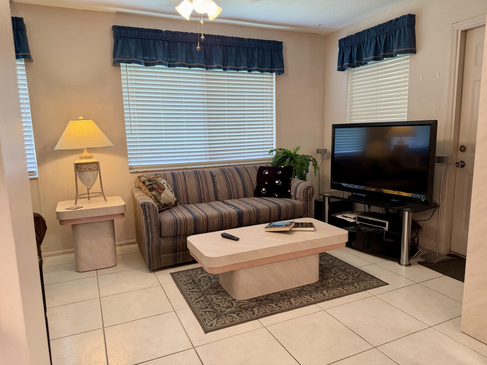 4927 NW 47th Terrace, Tamarac, FL 33319 Photo