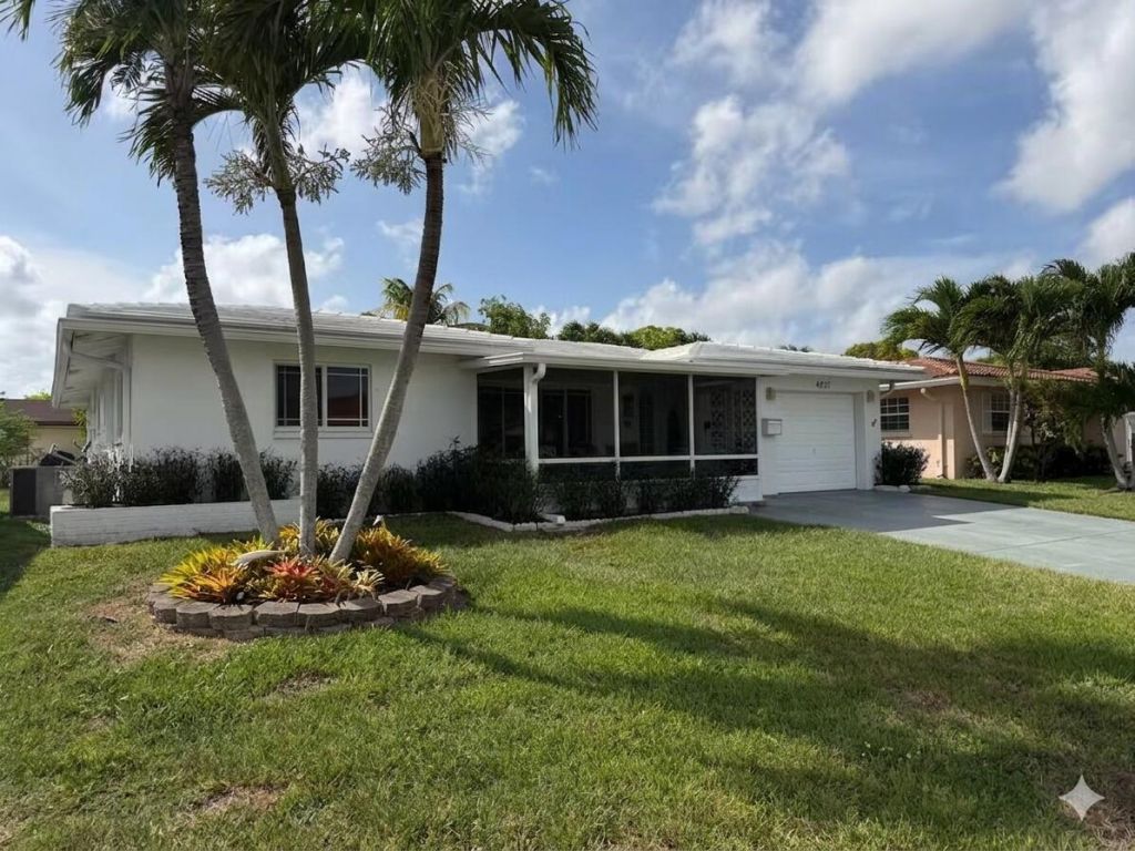 4927 NW 47th Terrace, Tamarac, FL 33319 Photo