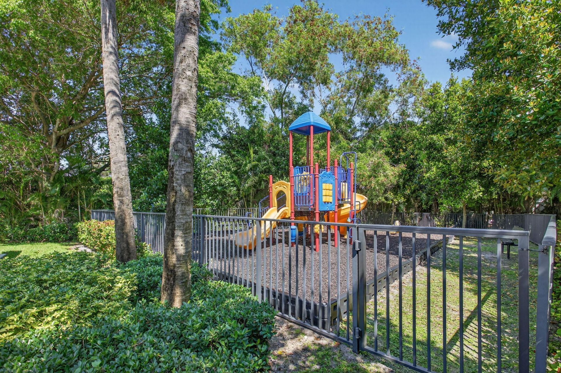 325 NW 33rd Lane, Pompano Beach, FL 33069 Photo