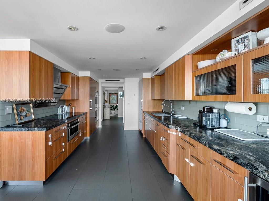 11 Island Ave , Unit 1712, Miami Beach, FL 33139 Photo