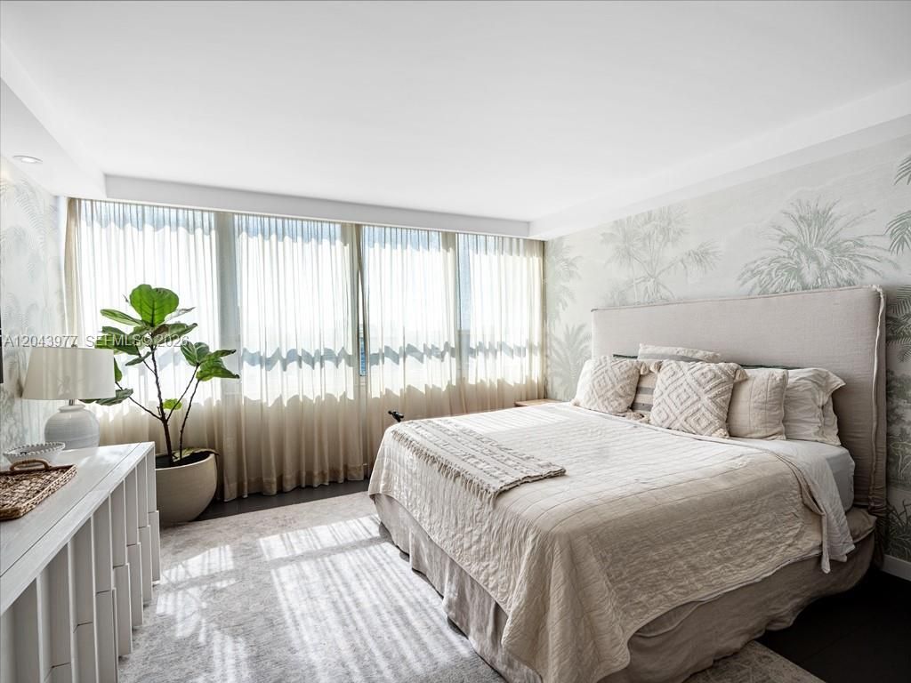 11 Island Ave , Unit 1712, Miami Beach, FL 33139 Photo