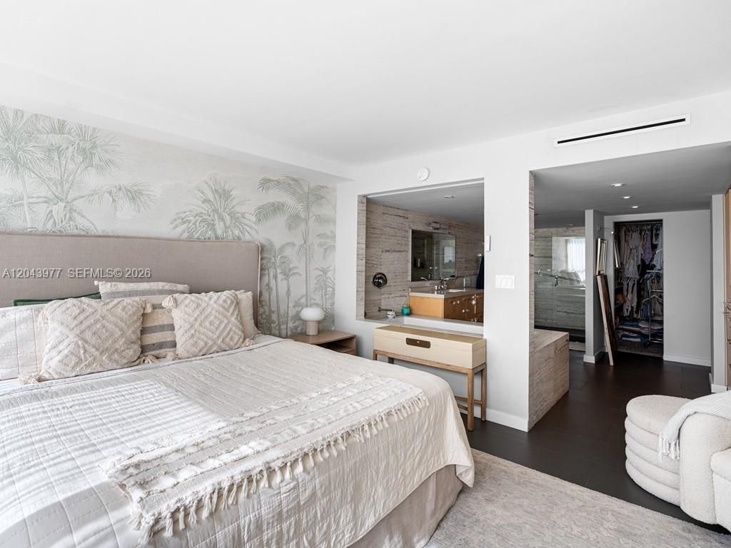 11 Island Ave , Unit 1712, Miami Beach, FL 33139 Photo