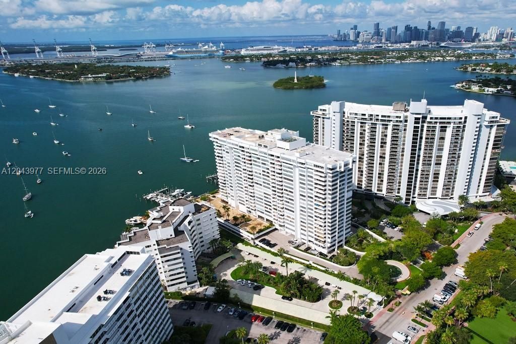 11 Island Ave , Unit 1712, Miami Beach, FL 33139 Photo