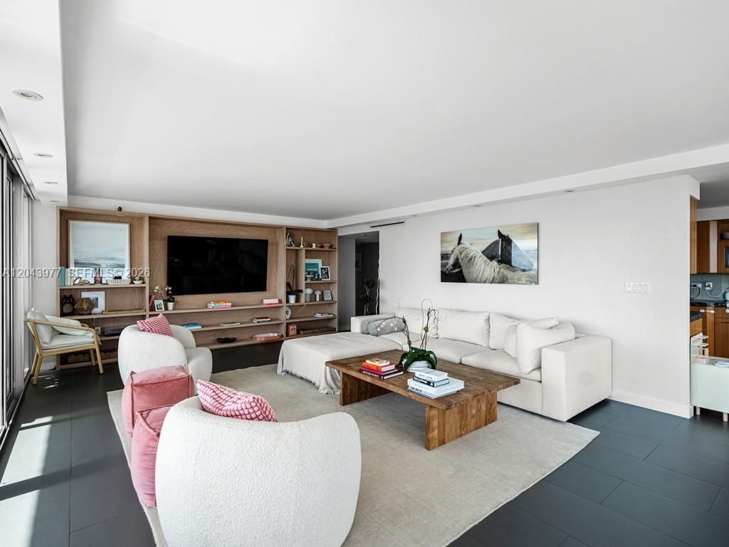 11 Island Ave , Unit 1712, Miami Beach, FL 33139 Photo