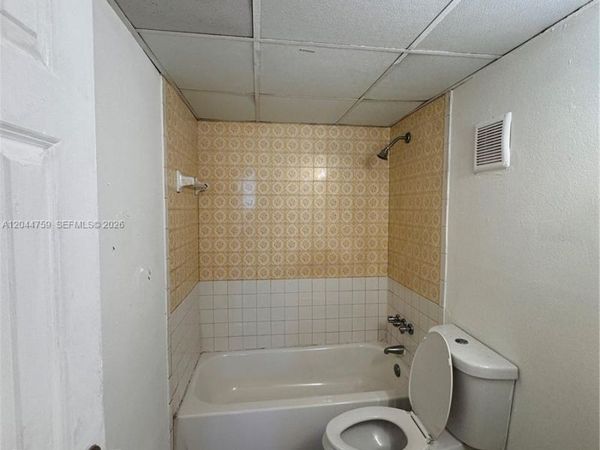 1756 NW 55th Ave , Unit 101, Lauderhill, FL 33313