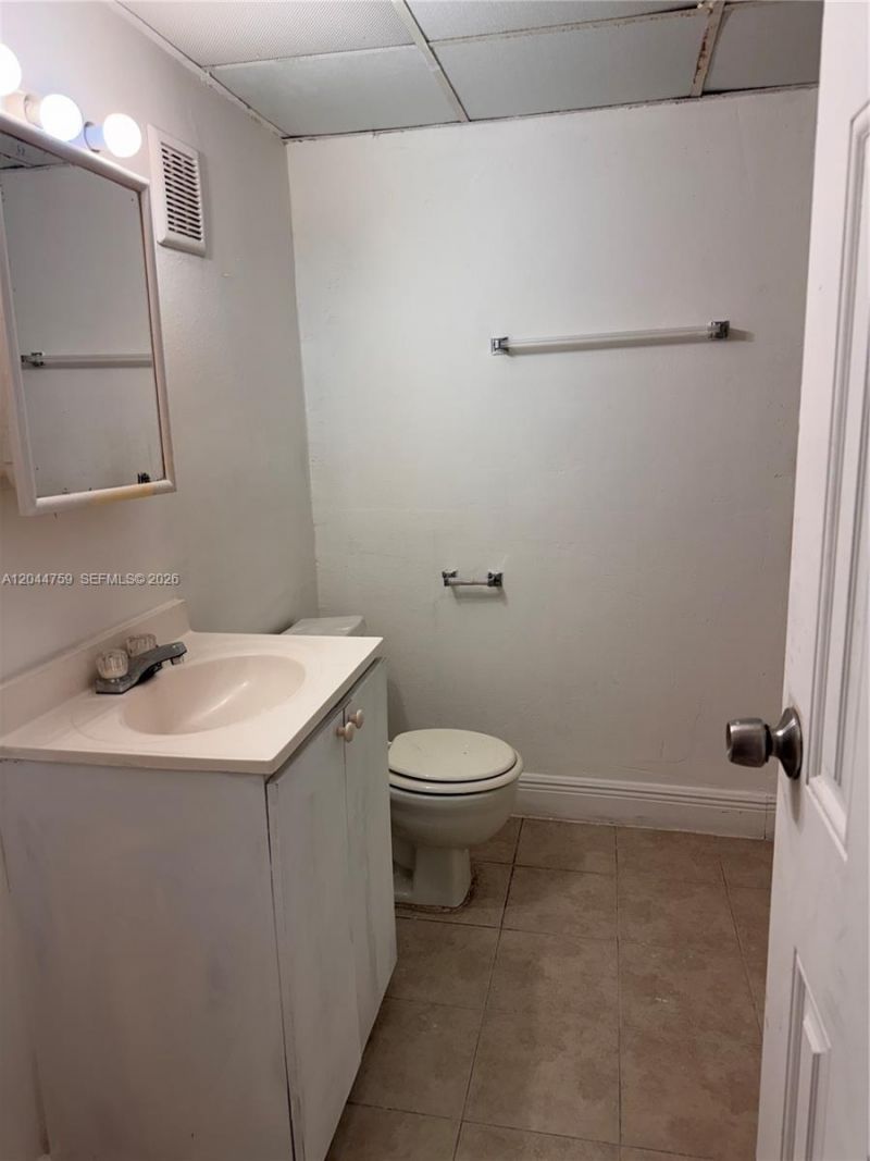 1756 NW 55th Ave, Unit 101, Lauderhill, FL 33313 Photo