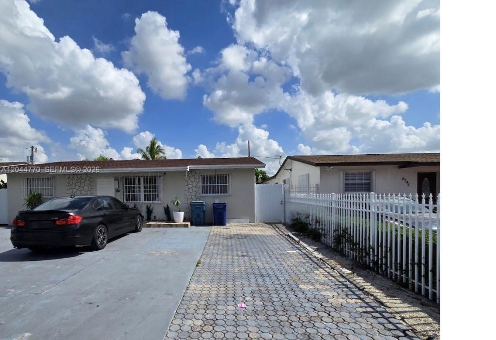 4255 NW 167th Ter, Unit EFF, Miami Gardens, FL 33055 Main Photo