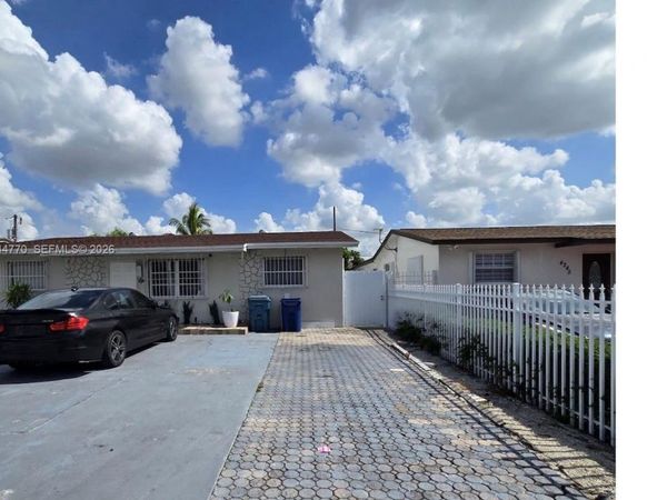 4255 NW 167th Ter, Unit EFF, Miami Gardens, FL 33055