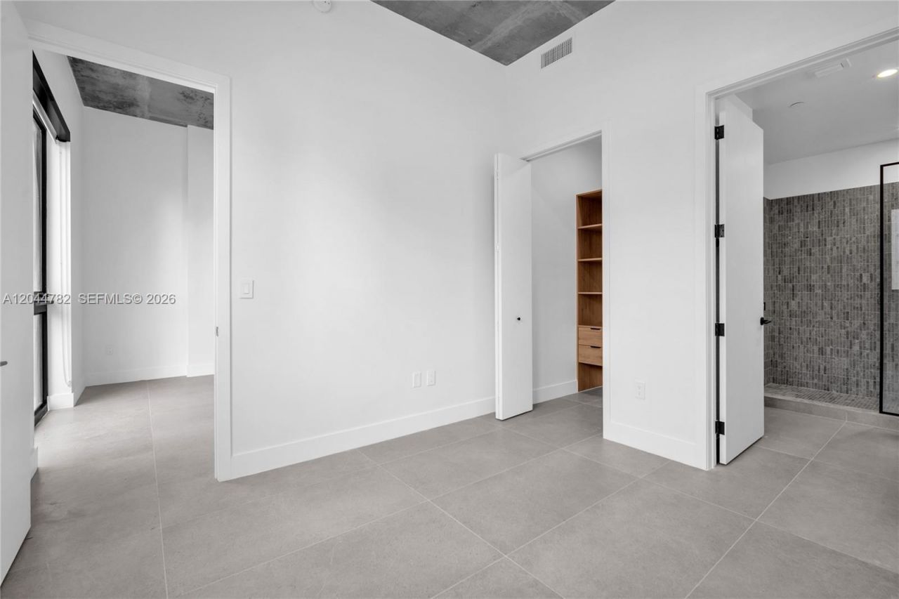 91 NW 27th St, Unit 203, Miami, FL 33127 Photo