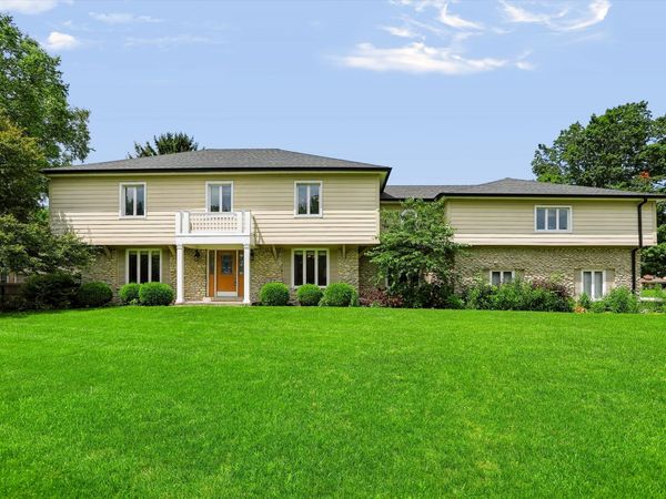 110 Westbourne Drive, Brownsburg, IN 46112
