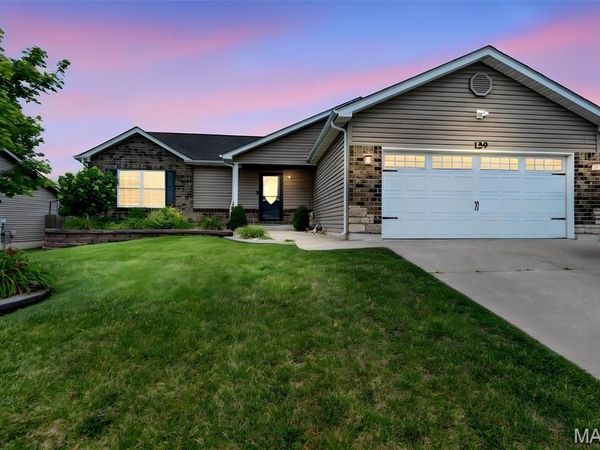 159 Shadow Pointe Drive, Wentzville, MO 63385